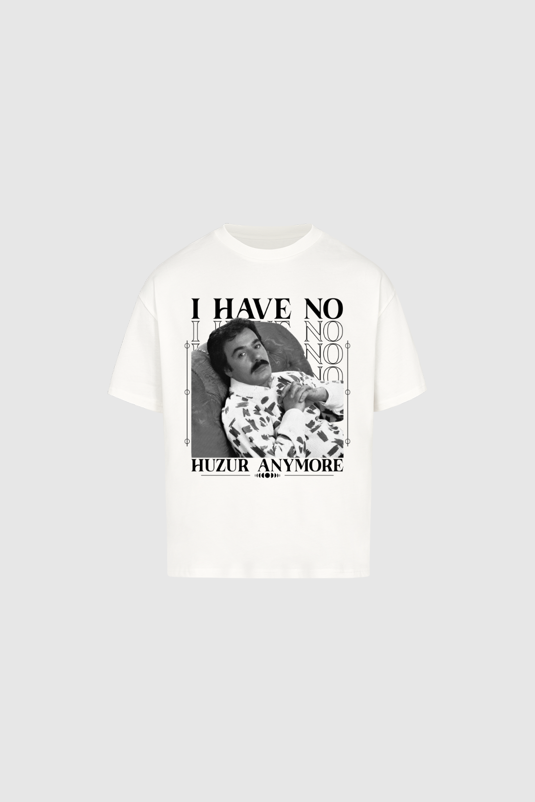 NO HUZUR - Oversized Shirt