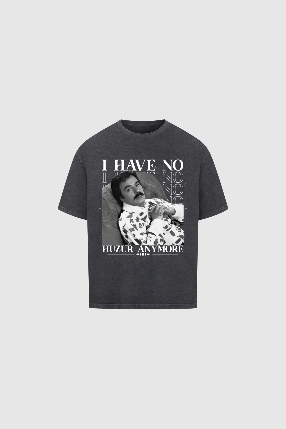 NO HUZUR - Oversized Shirt