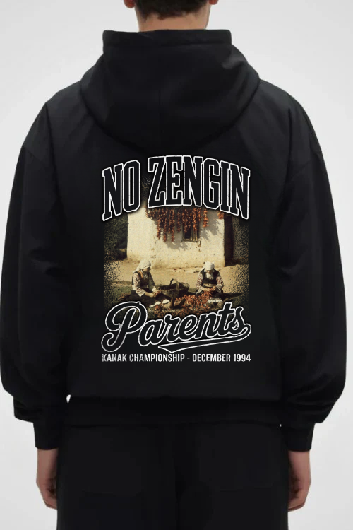 NO ZENGIN PARENTS - Oversized Hoodie