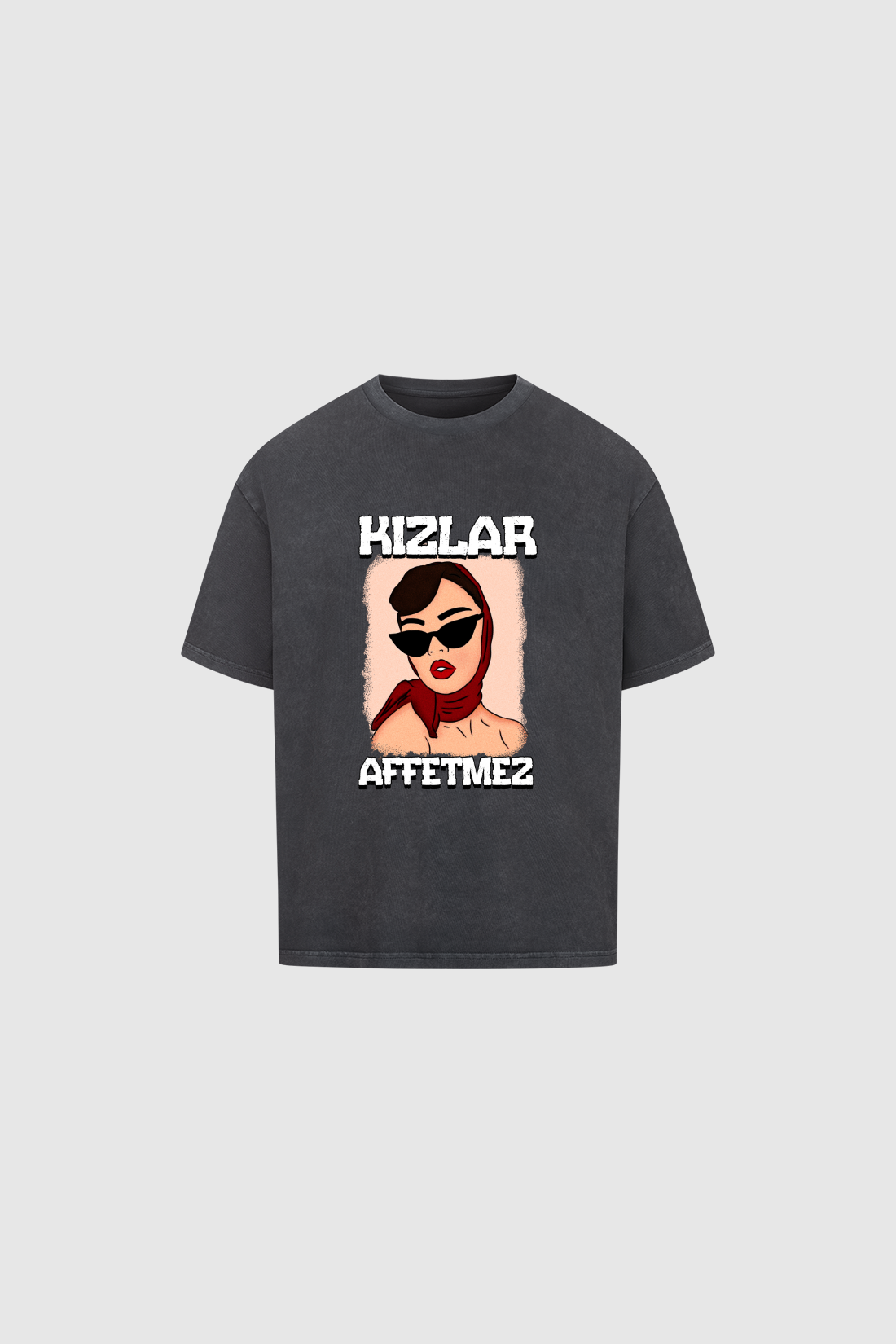 KIZLAR AFFETMEZ - Oversized Shirt
