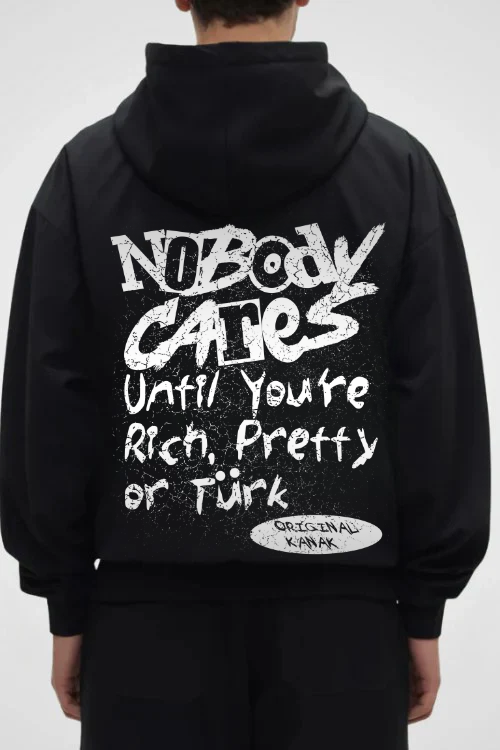 NOBODY CARES -  Oversized Hoodie
