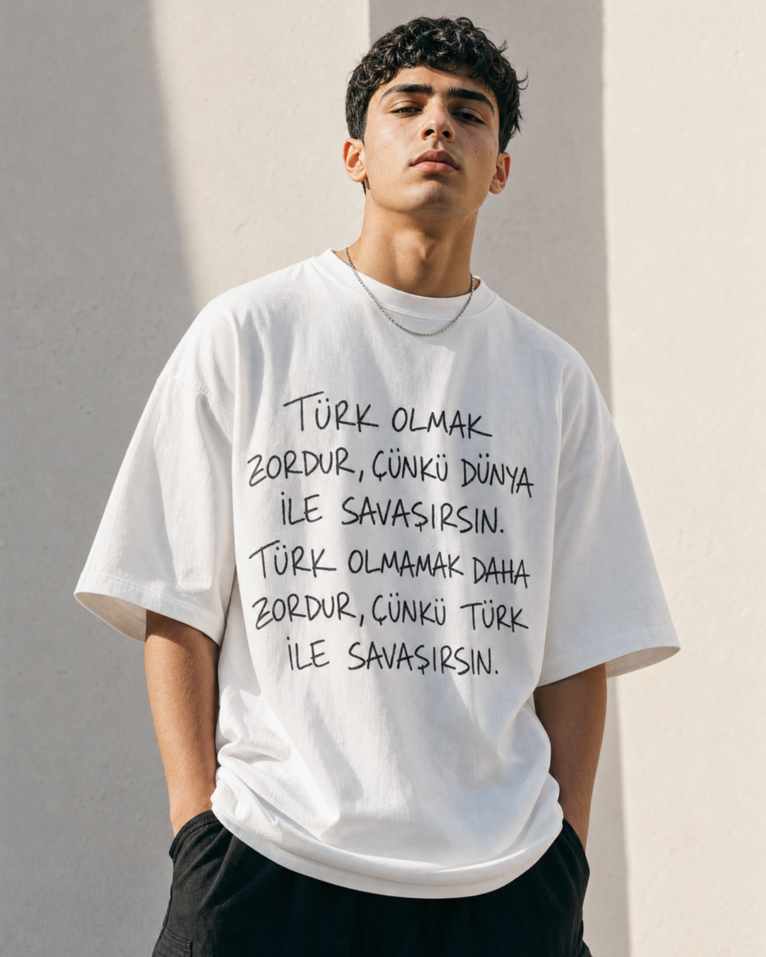 TÜRK OLMAK ZORDUR - OVERSIZED SHIRT