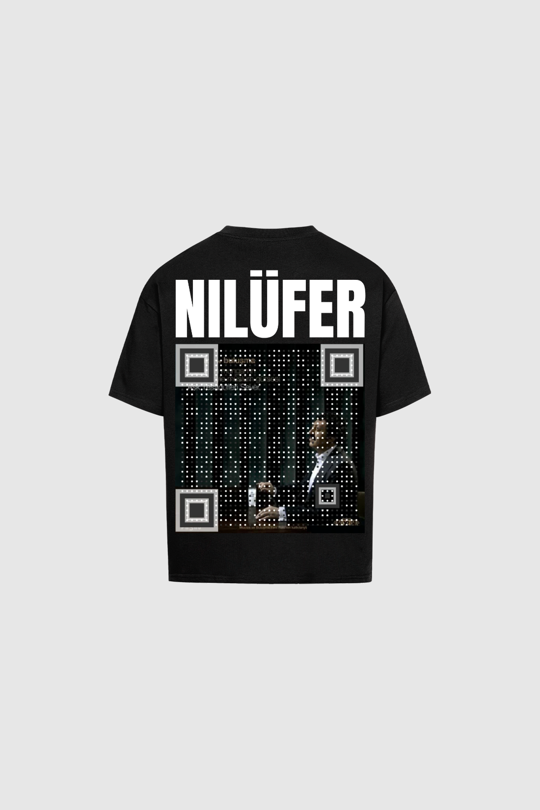 NILÜFER - Oversized Shirt (Scan mich)