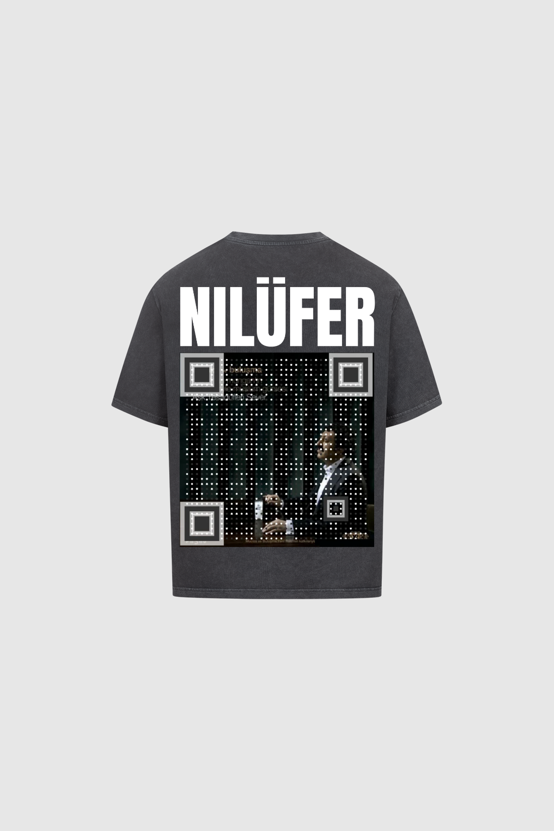 NILÜFER - Oversized Shirt (Scan mich)