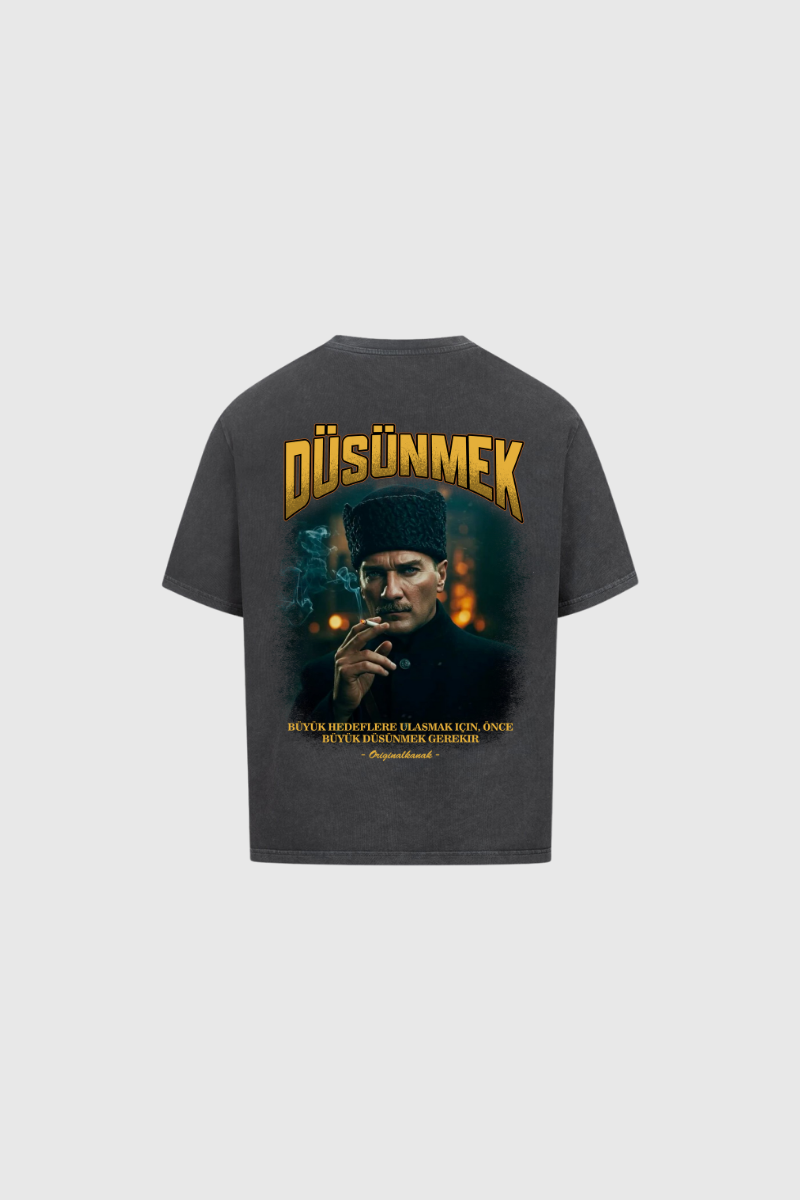 DÜSÜNMEK - Oversized Shirt