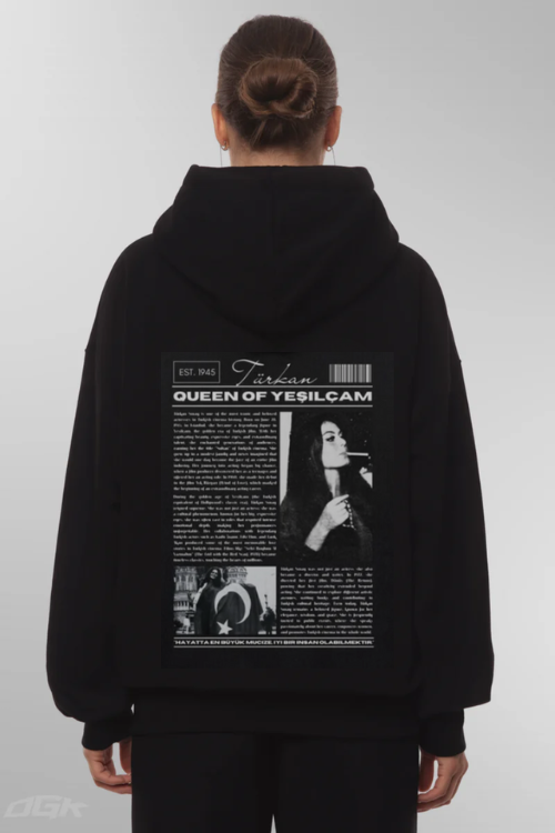 TÜRKAN - Oversized Hoodie