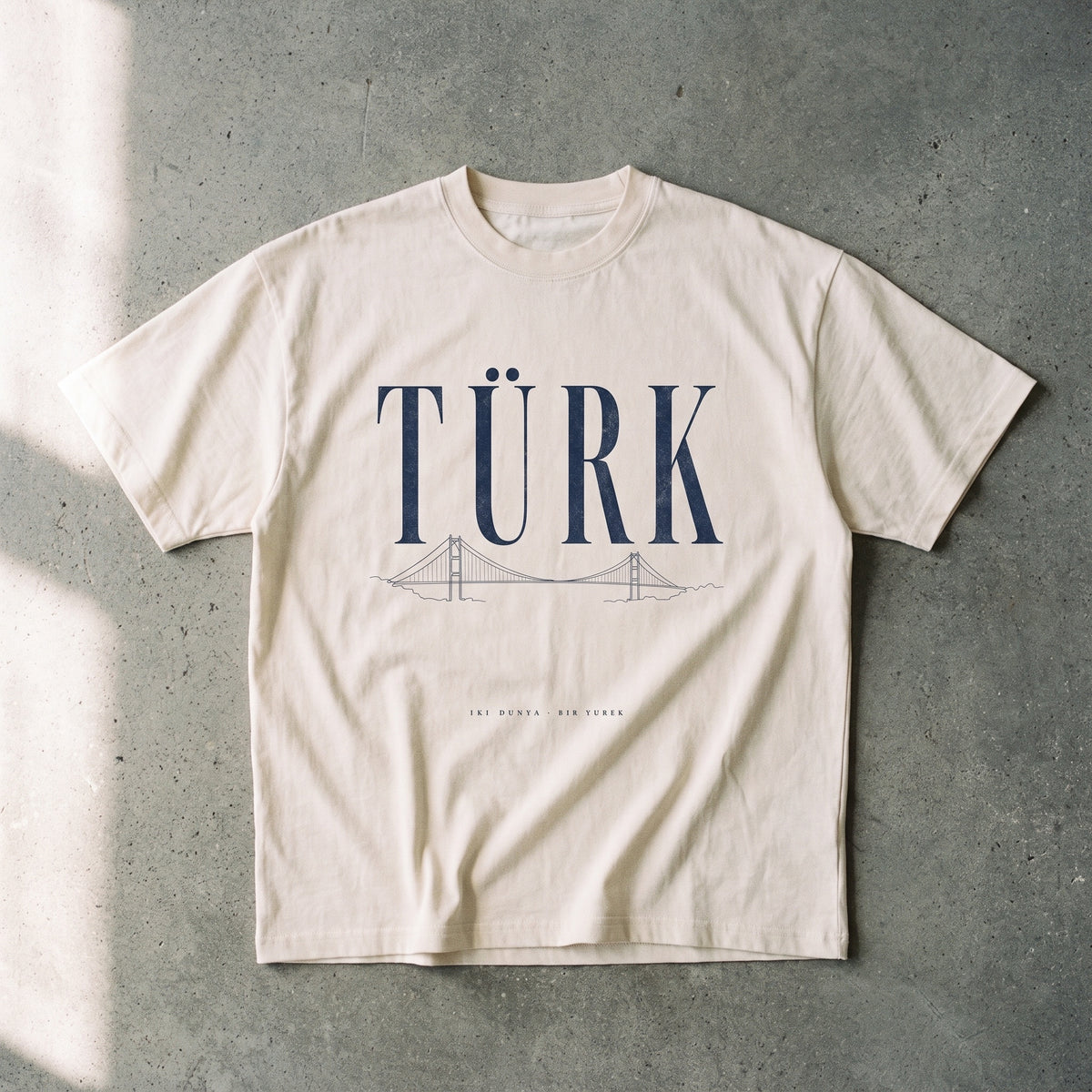 TÜRK - OVERSIZED SHIRT